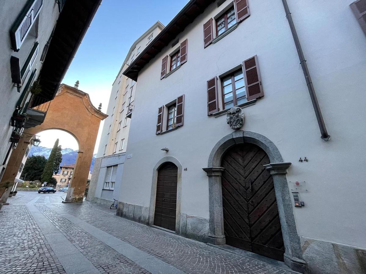 Apartamento Palazzo Giani Chiavenna Exterior foto